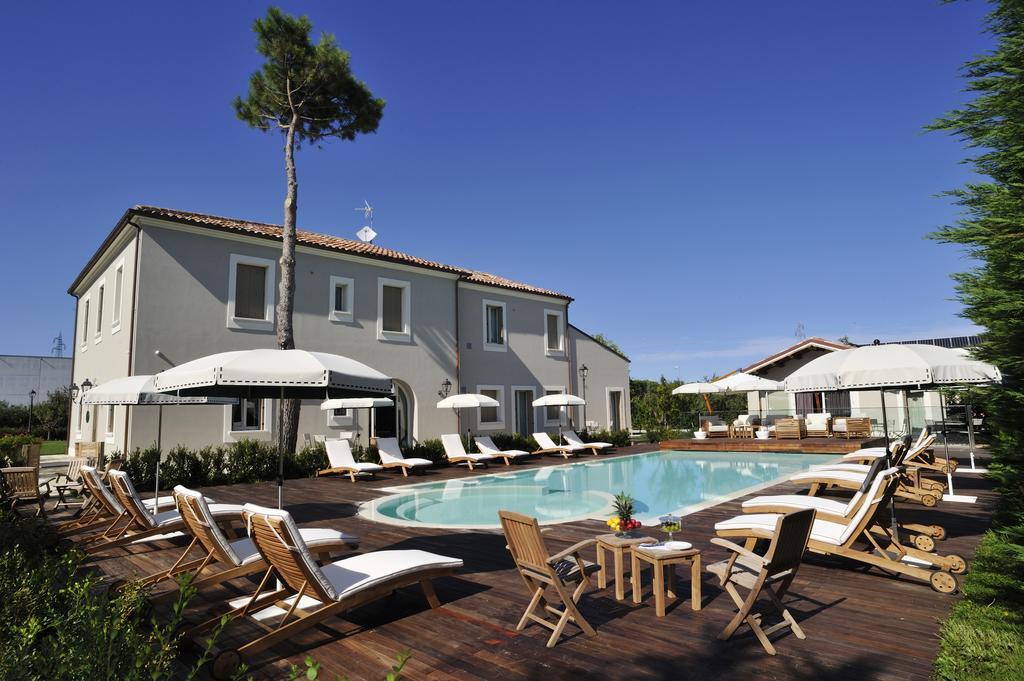 San Giovanni Relais Сан-Джованни-ин-Мариньяно Экстерьер фото