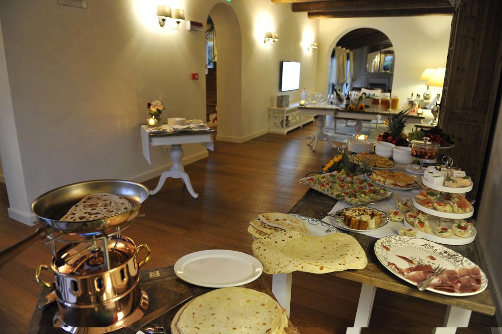 San Giovanni Relais Сан-Джованни-ин-Мариньяно Экстерьер фото