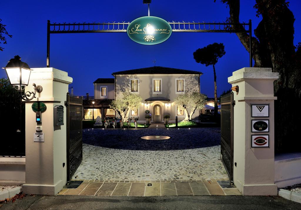 San Giovanni Relais Сан-Джованни-ин-Мариньяно Экстерьер фото